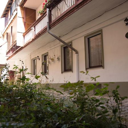 Seek And Hide - Little Emma'S Hideaway Brașov Exterior foto